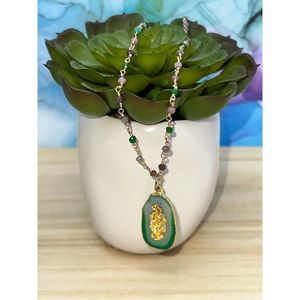 Monarch Blessings | Handcrafted Agate Gold Stone Pendant Necklace